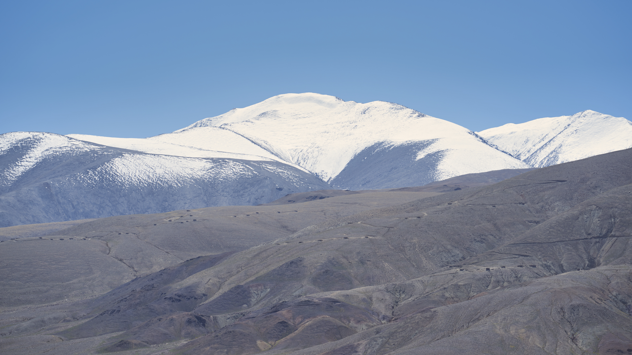 The ridge at Rezang La 